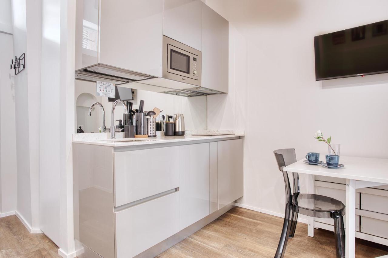 Joivy Delightful 1-Bed Flat In The Centre Of Milan Apartman Kültér fotó